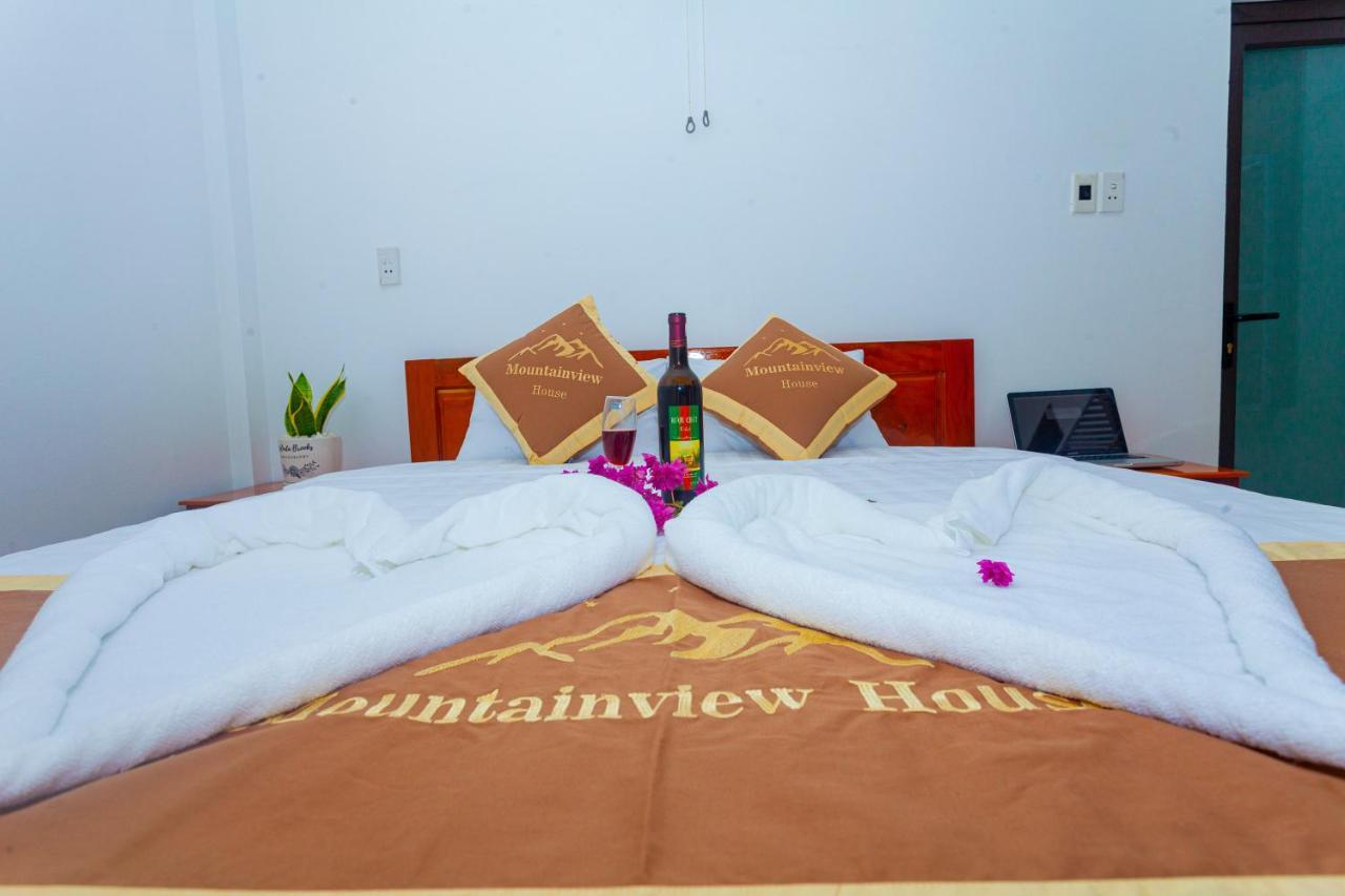 דירות פונג נה Mountain View House מראה חיצוני תמונה